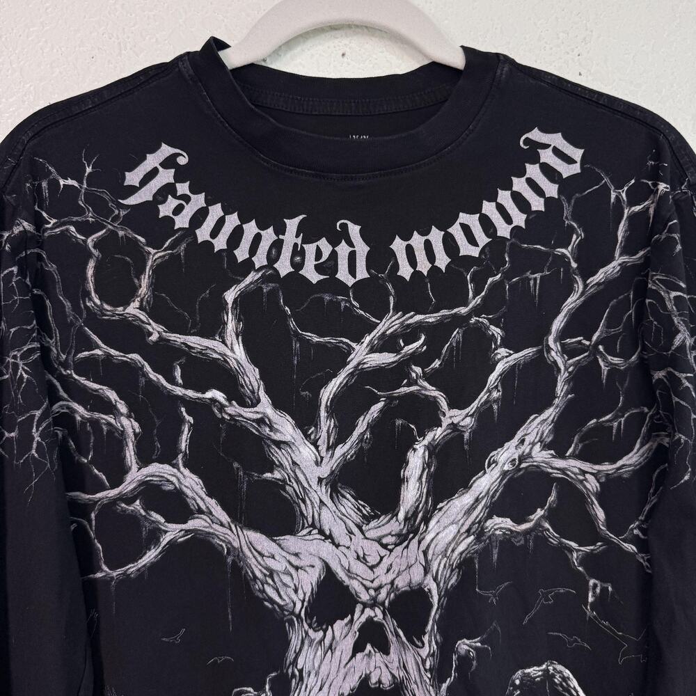 Affliction Haunted Mound Sematary Shirt Mens Medium Long Sleeve Graphic Tee NEW - Picture 4 of 9